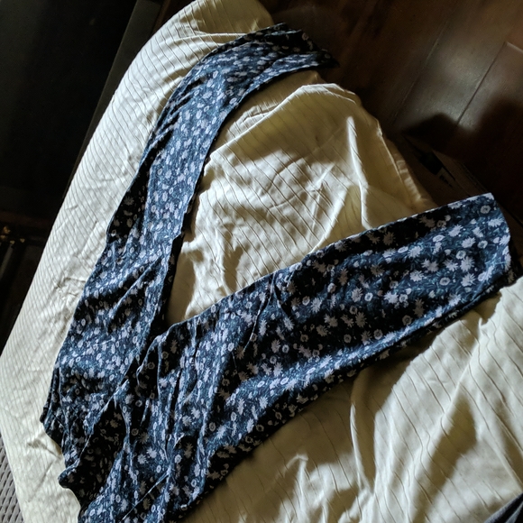 Pants - Picture 2 of 3